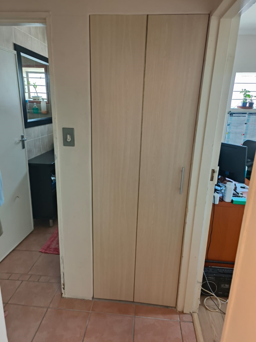To Let 2 Bedroom Property for Rent in Table View Western Cape